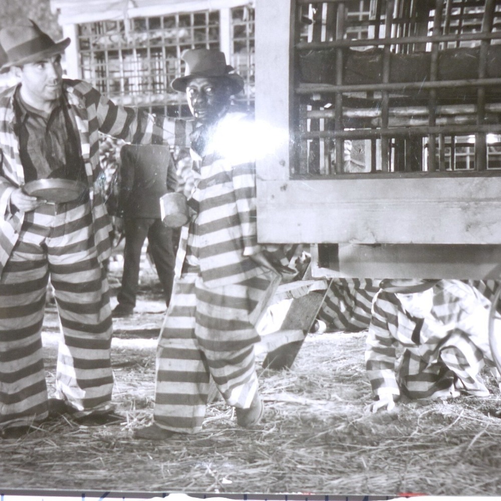 1932 I Am Fugitive from a Chain Gang Movie Still Paul Muni Vintage Photo Trimmed